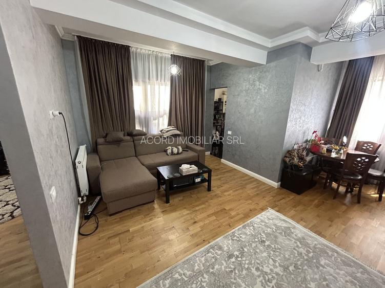 Apartament 2 camere zona KM 4-5 - 2