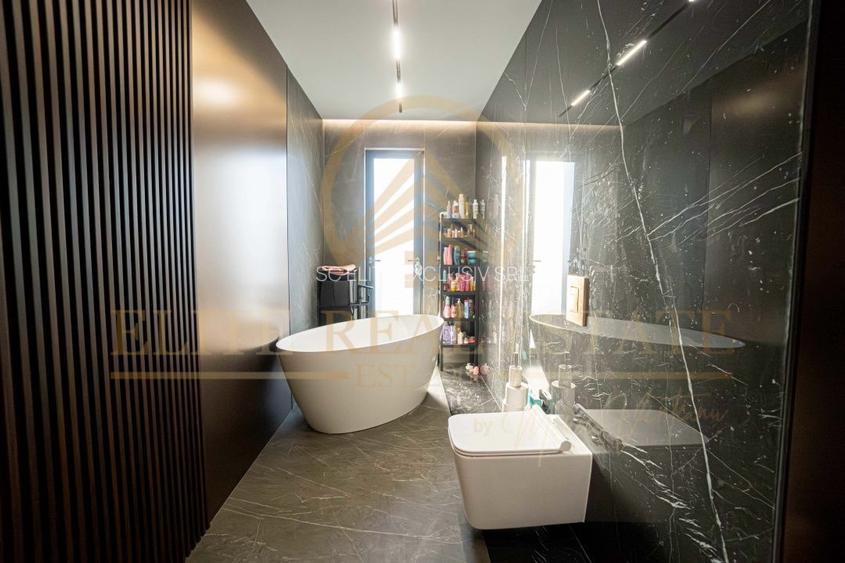 Kamsas/Compozitori - Resedinta creata pentru perfectiune - 18