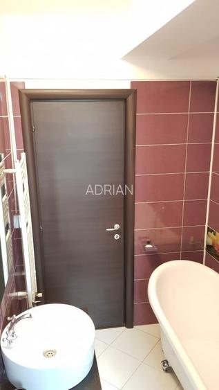 Proprietar-Închiriez apartament 3 camere + 2 locuri parcare - VIDEO  - 13