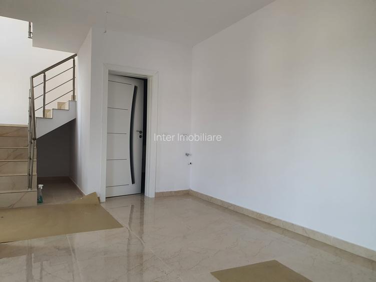 Casa 3 camere de vanzare, zona Cug Valea Adanca - 19