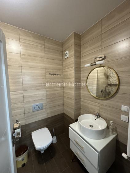 Apartament de 3 camere - 70 mpu - etaj 1 - lift - 7