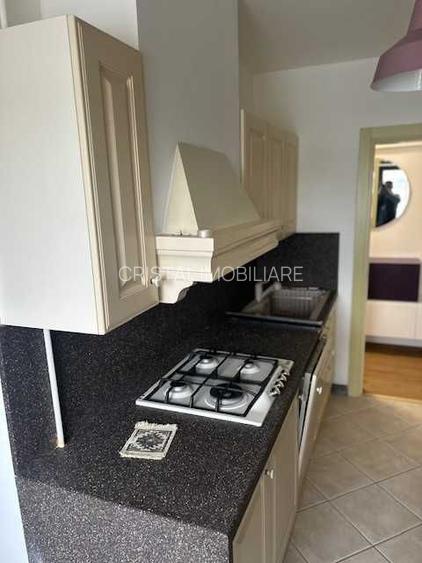 4 camere spațios Bd. Unirii, lângă Casa Poporului, complet utilat - 4