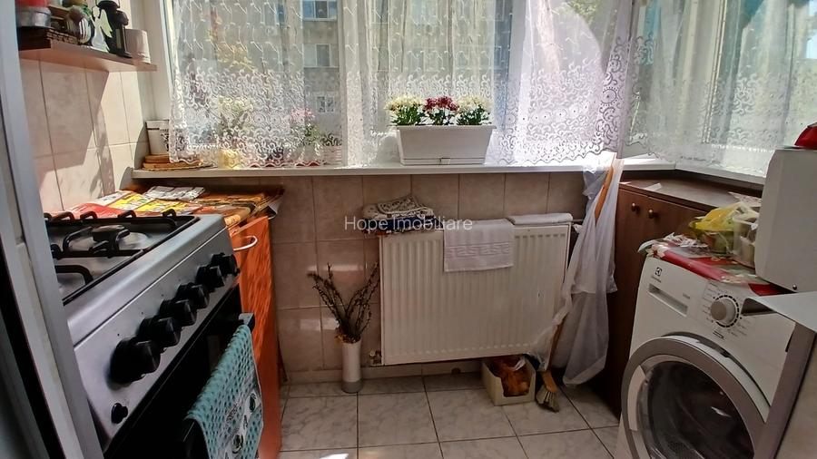 Berceni-strada Soldanului-apartament 3 camere - 14