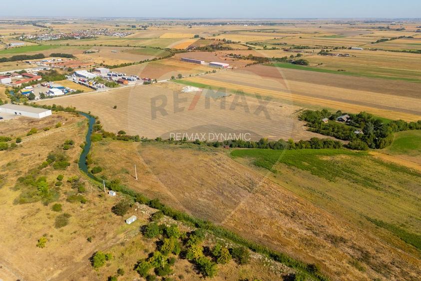 Investiție Arad: 20.000 mp teren cu utilități și acces drum - 13