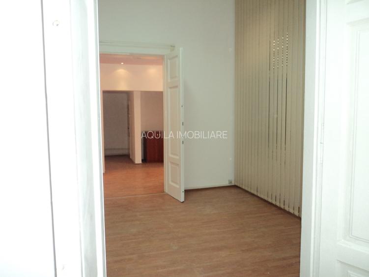 Birouri 80 mp RENOVAT (prima inchiriere) - 11