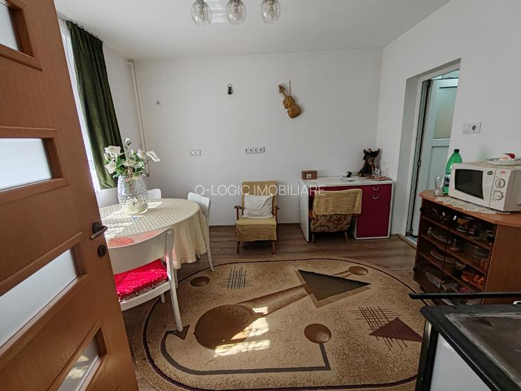 Casa 3 cmere libera la vanzare GHIMBAV - 15