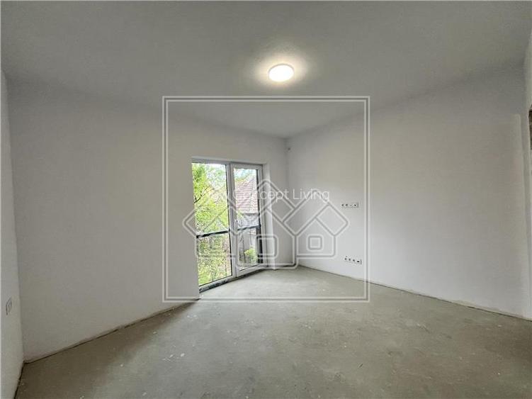 Casa de vanzare in Sibiu - noua, individuala, teren 335 mp - zona buna - 30