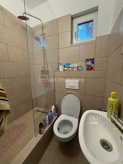 3 camere de inchiriat in zona Platinia - 12