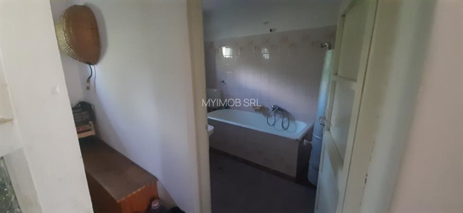 Oras Baicoi casa 90mp ,teren 1750 mp - 9