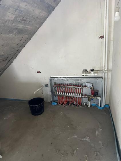 Vila Cumpana P+1+M 700mp - 4