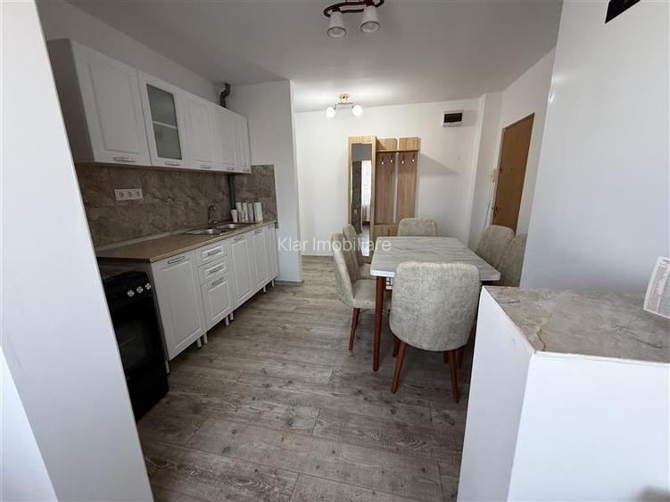 Inchiriere apartament 2 camere decomandat - 2