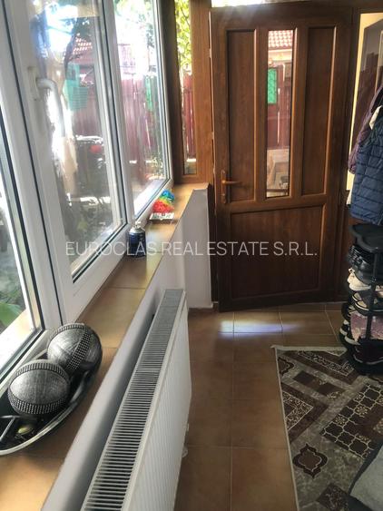 Casa 3 camere - zona Bratianu/2 cocosi - 84.900 euro (Cod E2+E7) - 11