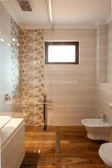 Vila D+P+E cu jaccuzi exterior in Iosia - 21