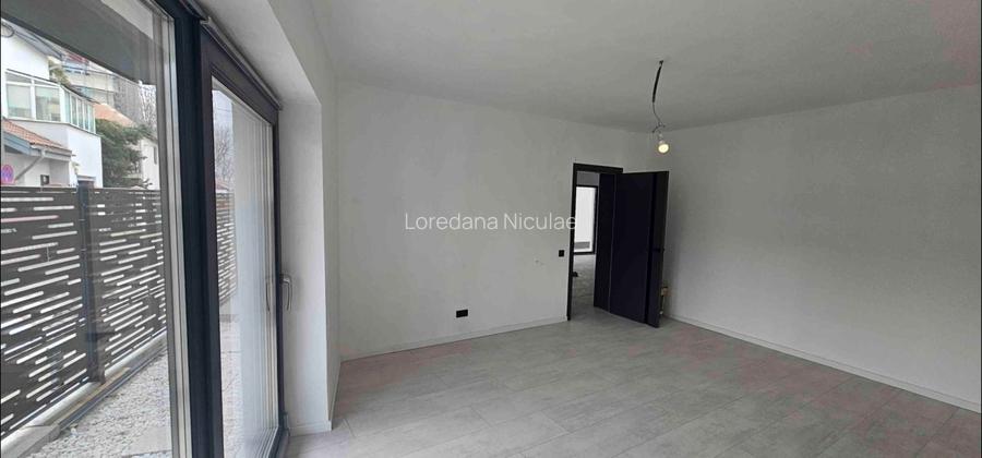 ZONA EXCLUSIVISTA , VILA NOUA LANGA DOMENIUL MARTISOR , DELTA VACARESTI ,INTRARE - 4