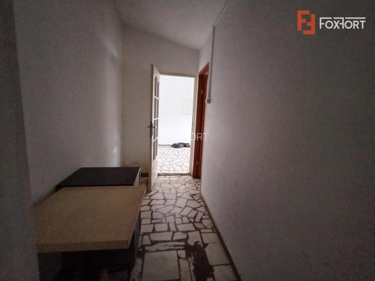 Spatiu comercial cu 6 incaperi de inchiriat in zona Girocului - 11