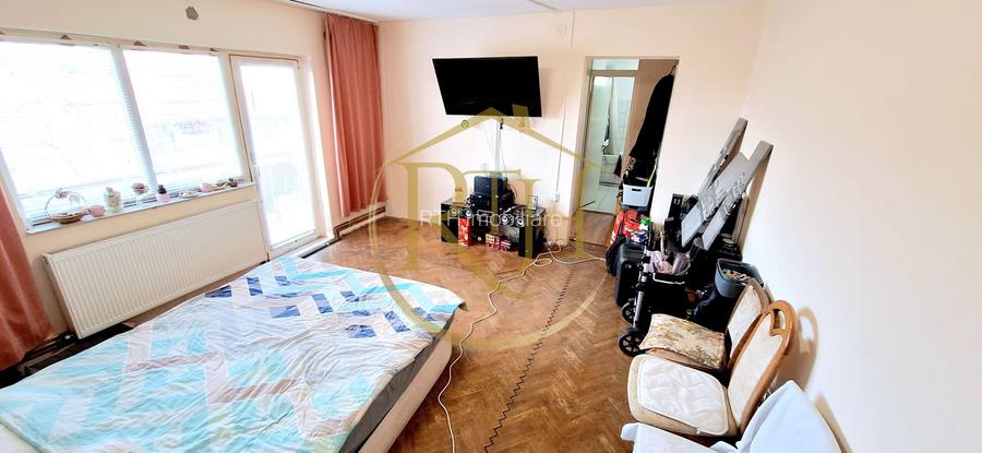 Oferim spre vanzare, Apartament cu 3 camere, Girocului, Sp. Judetean - 5