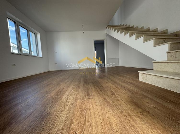 Bucovăț-Duplex 4 Camere-Baterii de Stocare - 9