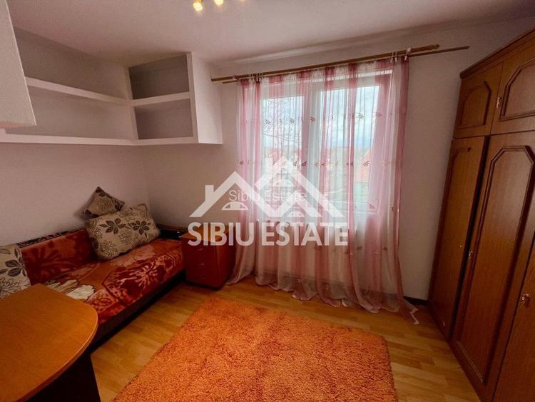 Apartament 2 camere , etaj 2, zona Tiglari - 4