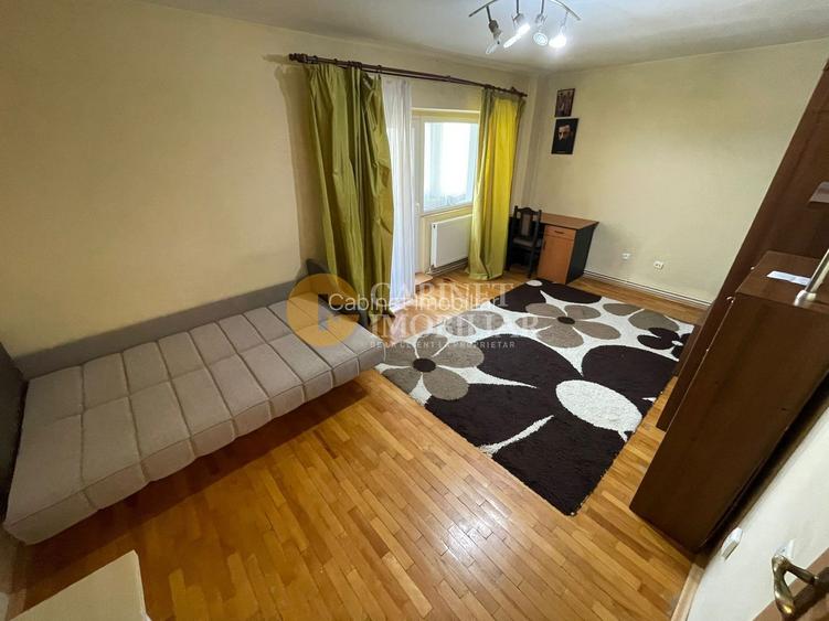 Nicolina- Esplanada - 3 Camere Decomandat Etaj 3 -Bloc 1991 - 3