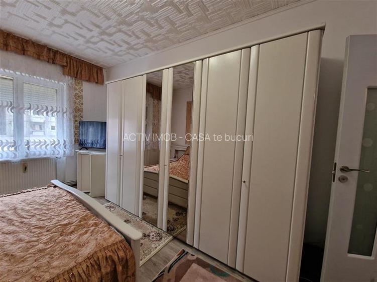 Resita,Casa DUPLEX Central ,P+1+Ms.2 Garaje Comision ZERO Cumparator - 22