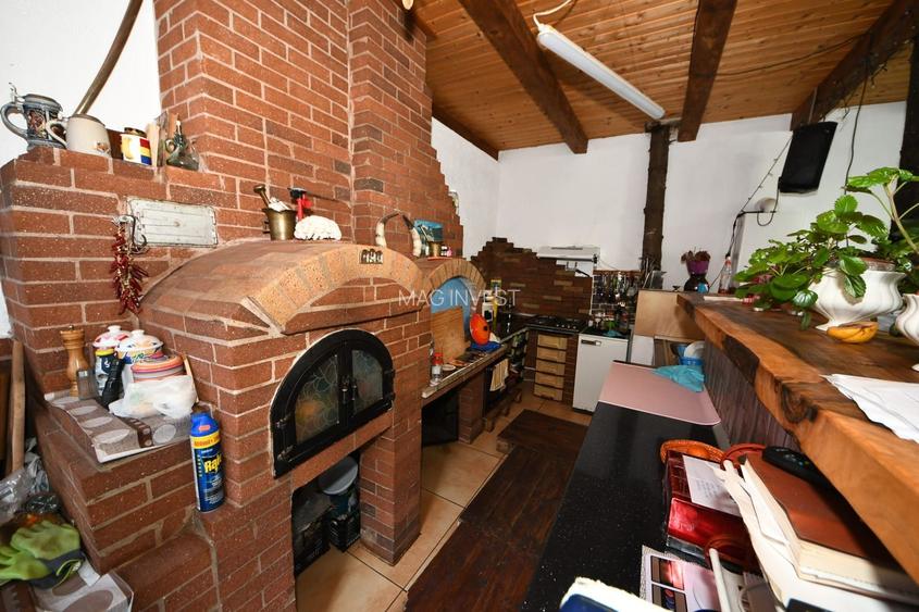 De vanzare casa cu 3 apartamente + anexa 75 mp, Comision 0% - 3