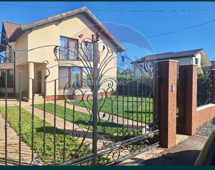 Casa/Vilă cu 4 camere de vânzare in Santandrei - 2