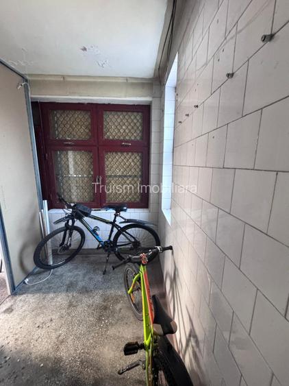 Spatiu comercial stradal de vanzare – Zona Sud, Bobalna - 2