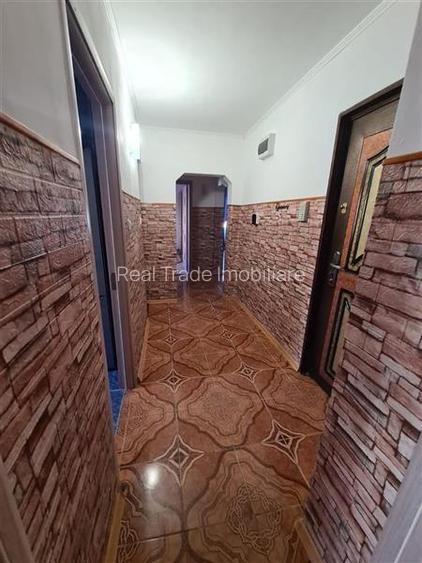 Apartament 3 camere, 2 bai, 2 balcoane, 83 mp. etajul 1, Zona Noua - 16