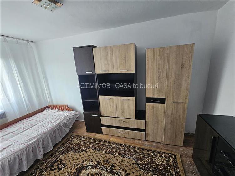 Resita, Garsoniera, Mobilata, Calea Caransebesului - 14