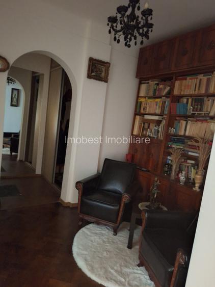 2 apartamente in centrul Constantei, comision 0% - 3