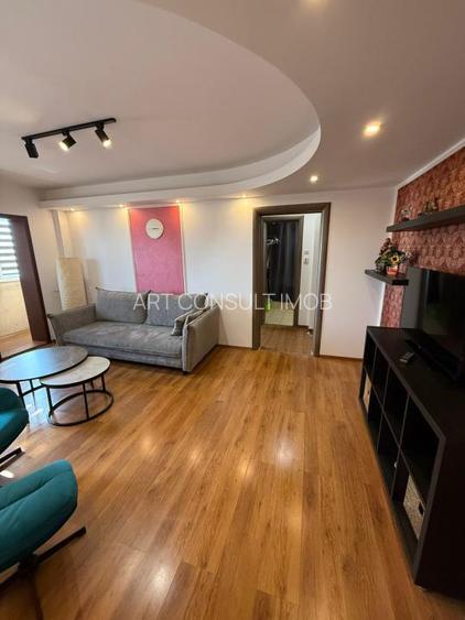 Apartament 3 Camere | Semidecomandat | Tineretului - 3