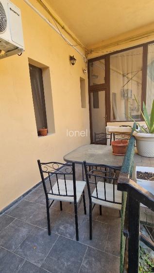 Apartament ultracentral renovat complet, terasă proprie  - 13