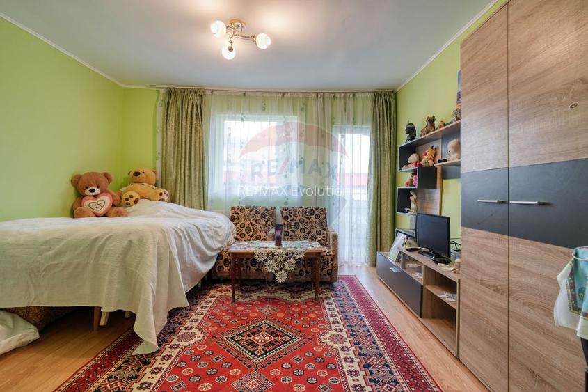Casă / Vilă cu 6 camere de vânzare în zona Bartolomeu - 31