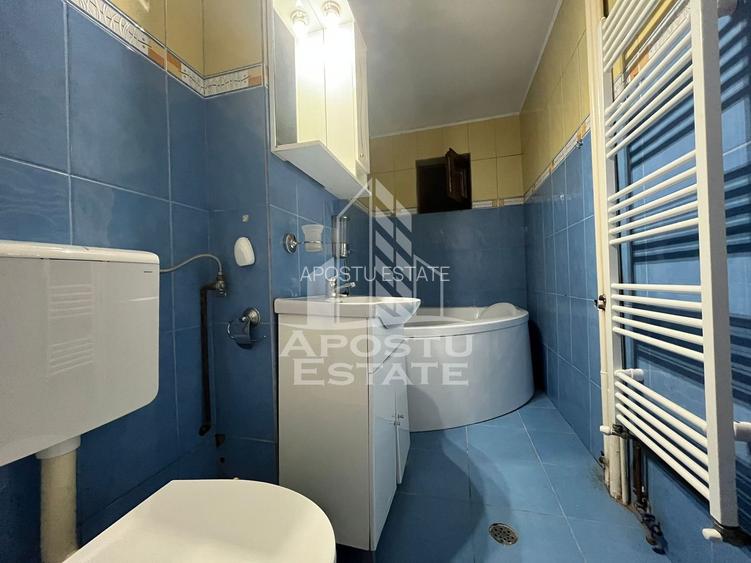 Apartament 3 camere, zona Polivalenta - 4