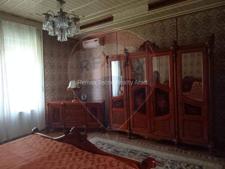 Vila  deosebita de vânzare în zona Ultracentral (EROUL NECUNOSCUT!!) - 9