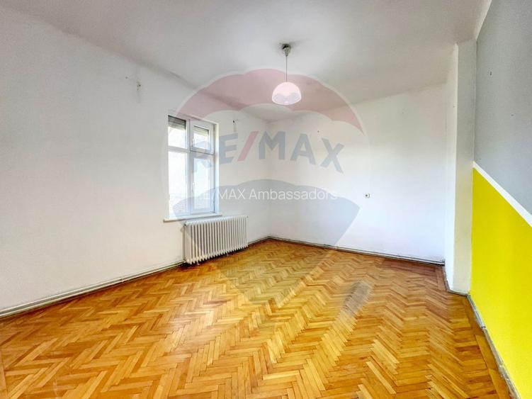 Casă / Vilă cu 6 camere de vânzare în zona Elisabetin - 14