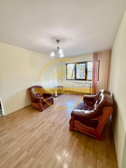 Apartament cu 3 camere / 75mp / in zona Podu Ros- 1001 Articole - 3