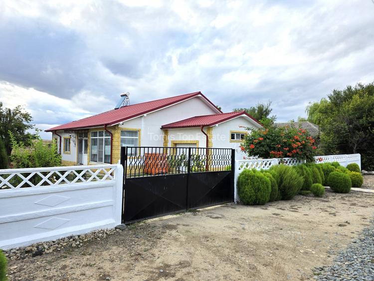 Casa cu 3 camere si garaj - teren 1180 MP - Oituz, jud. Constanta - 22