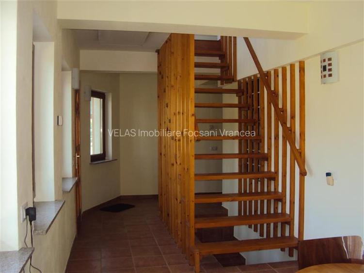 Vila Focsani, S+P+M, mobilata si utilata, CT si anexa - 9