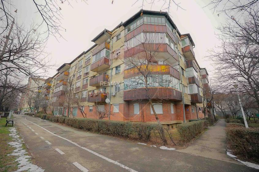Apartament cu 4 camere, de vânzare în zona Rogerius - 18