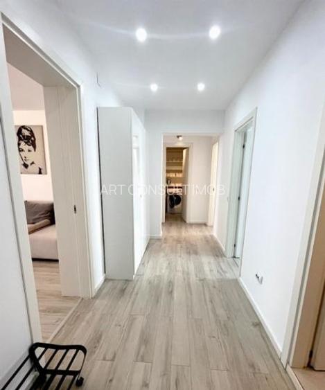 Decebal | 3 Camere | Decomandat | Lux | 9/9 - 7