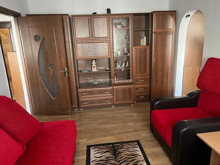 Apartment 2 camere, semidecomandat, 40 mp, ac, Eroii Revolutiei - 2