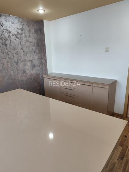 Birou complet mobilat, 85 mp, 3 camere, lângă Mall Vitan , centrala - 14