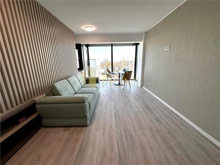 Vanzare apartament 3 camere, 2 locuri parcare, in Ploiesti, zona 9Mai - 5