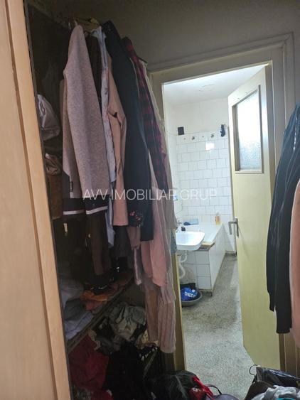 Titan Policlinica, Bdul Nicolae Grigorescu, stradal - 12