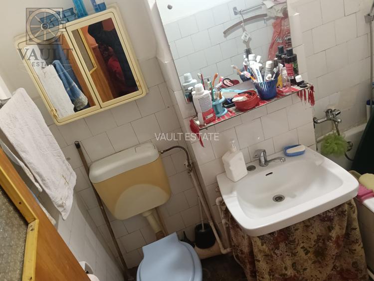 2 camere - 56 mp-  1 minut metrou Dristor - 10