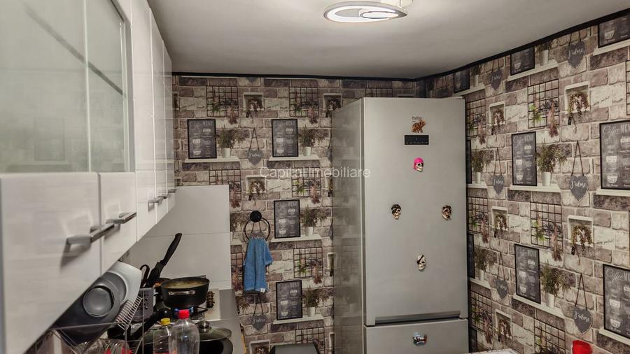 COMISION 0% Casa de vanzare cu mansarda - 2