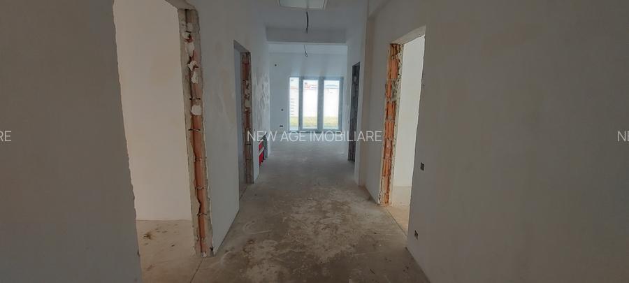 Casa cocheta, P+Pod, 4 camere, teren 500 m.p., toate utilitatile, comision 0% - 16