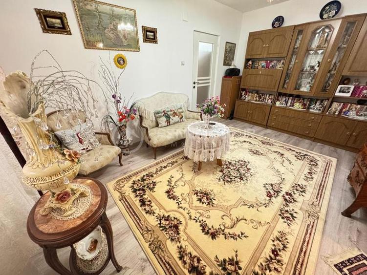 Apartament 3 camere renovat 60mp, Tudor Vladimirescu, CT