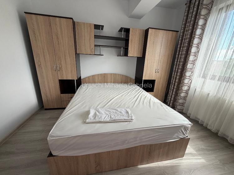 2 CAMERE,MODERN, 50 MP, LÂNGĂ PALAS, BLOC NOU, BALCON, AC, CENTRALĂ TERMICĂ